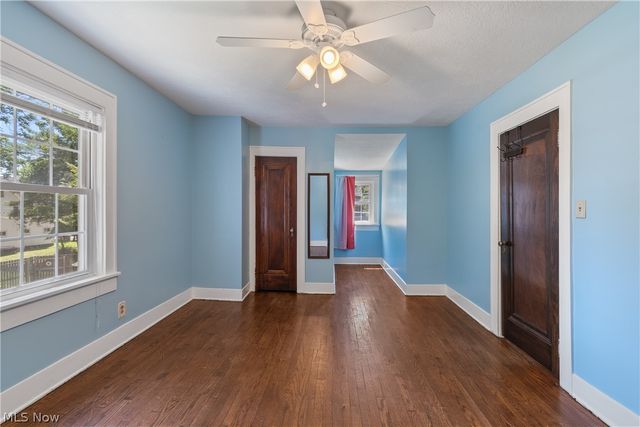 1274 Woodland Avenue NW, Canton, OH 44703