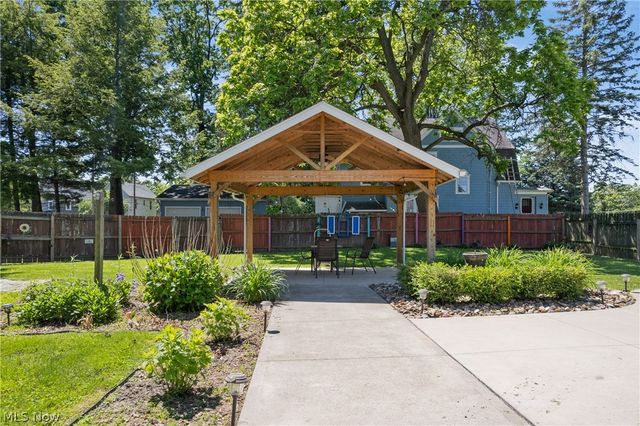 1274 Woodland Avenue NW, Canton, OH 44703