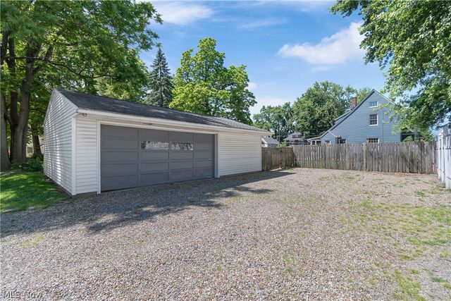 1274 Woodland Avenue NW, Canton, OH 44703