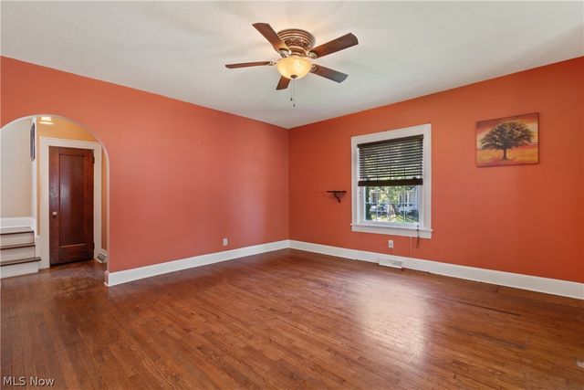 1274 Woodland Avenue NW, Canton, OH 44703
