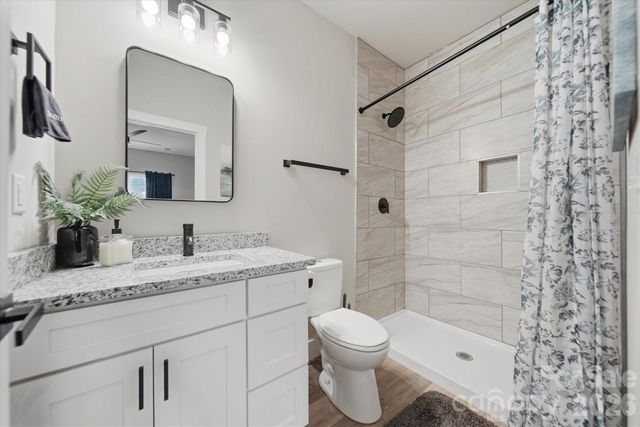 1346 39th Street Circle SW, Hickory, NC 28602