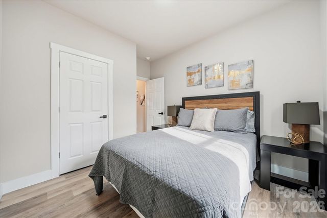 1346 39th Street Circle SW, Hickory, NC 28602