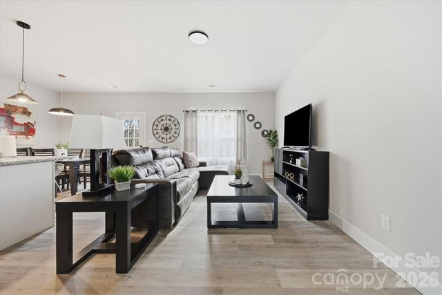 1346 39th Street Circle SW, Hickory, NC 28602