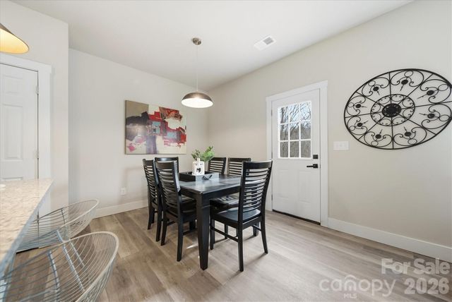 1346 39th Street Circle SW, Hickory, NC 28602