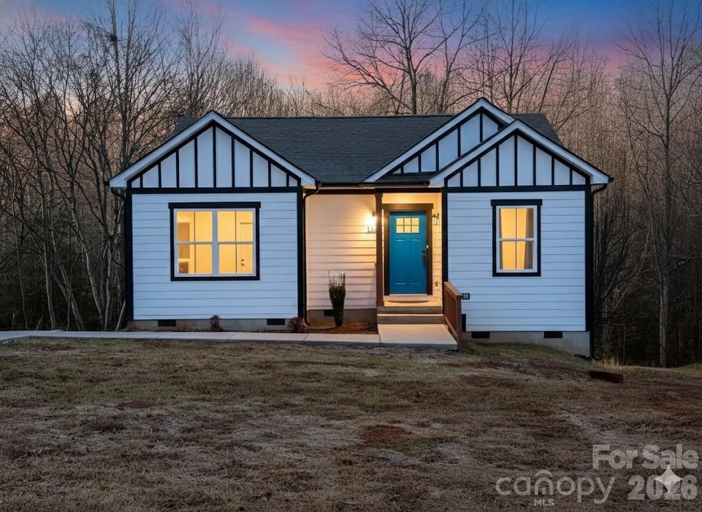 1346 39th Street Circle SW, Hickory, NC 28602