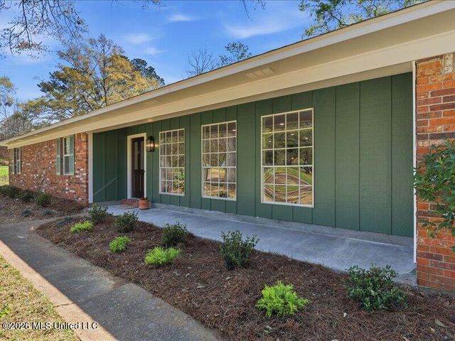 807 Normandy Drive, Clinton, MS 39056