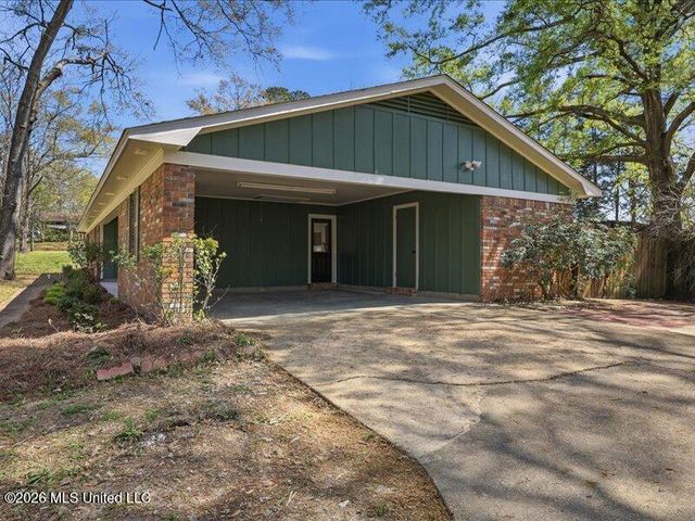 807 Normandy Drive, Clinton, MS 39056