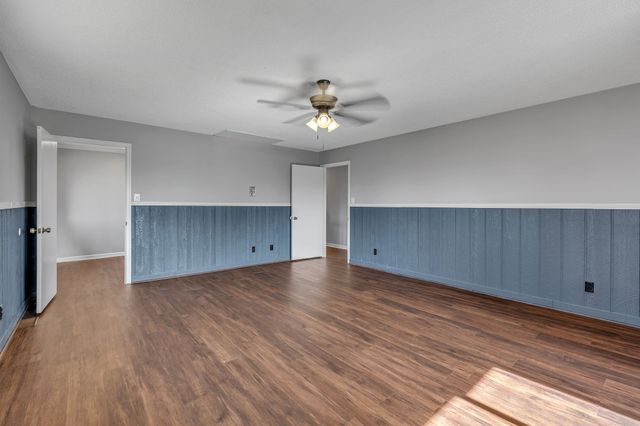 335 Robins St, Lawrenceburg, TN 38464