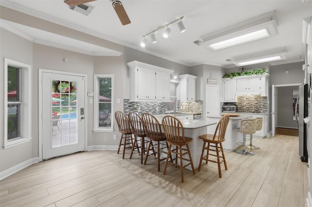 6803 Dogwood Street, Manvel, TX 77578