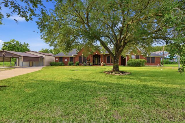 6803 Dogwood Street, Manvel, TX 77578