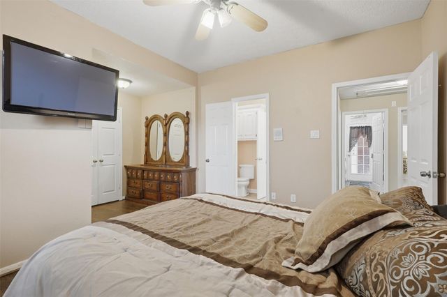 6803 Dogwood Street, Manvel, TX 77578