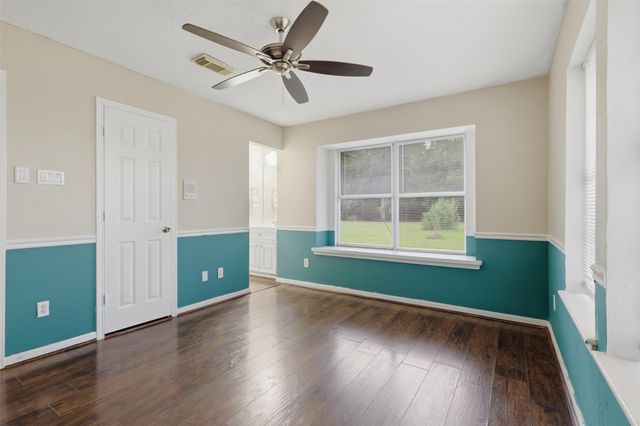 6803 Dogwood Street, Manvel, TX 77578
