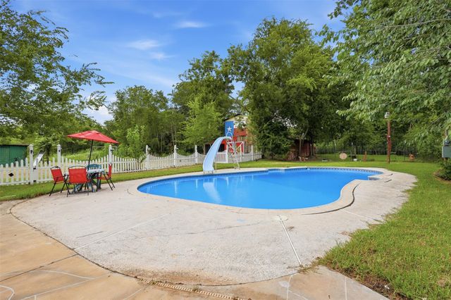 6803 Dogwood Street, Manvel, TX 77578