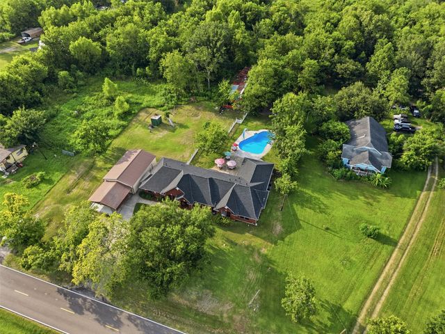 6803 Dogwood Street, Manvel, TX 77578
