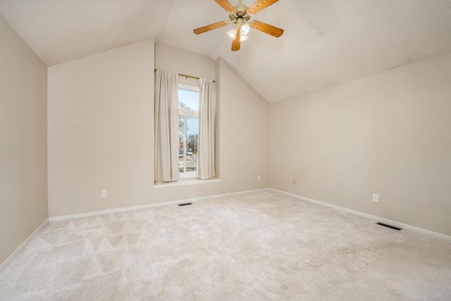 1949 N Stoney Point Ct, Wichita, KS 67212