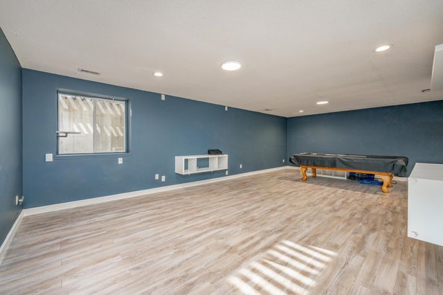 1949 N Stoney Point Ct, Wichita, KS 67212