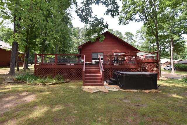 114 Fair Oaks Dr, Fairfield Bay, AR 72088