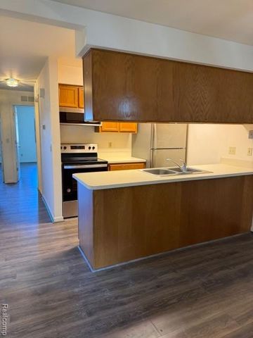 16525 Woodlane 138, Fraser, MI 48026