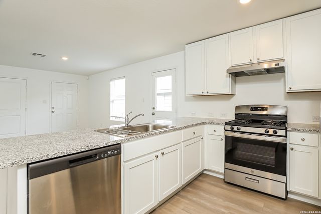 8027 Nube Medina, San Antonio, TX 78252
