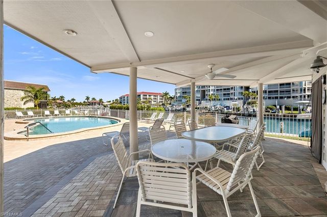 881 Panama CT 202, Marco Island, FL 34145