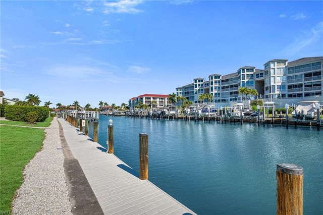 881 Panama CT 202, Marco Island, FL 34145