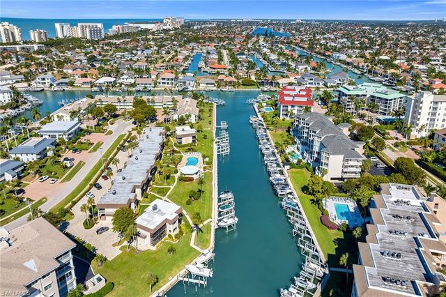 881 Panama CT 202, Marco Island, FL 34145