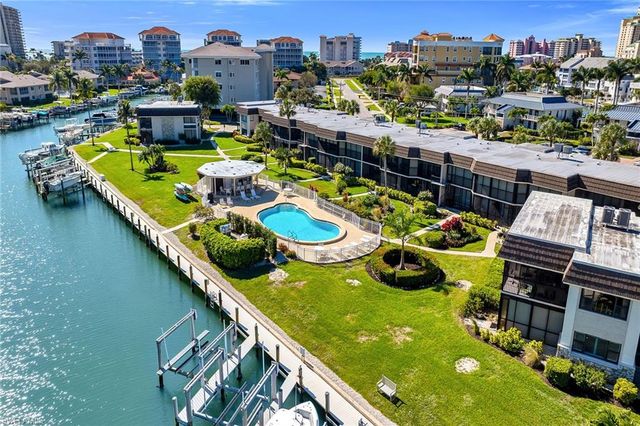 881 Panama CT 202, Marco Island, FL 34145