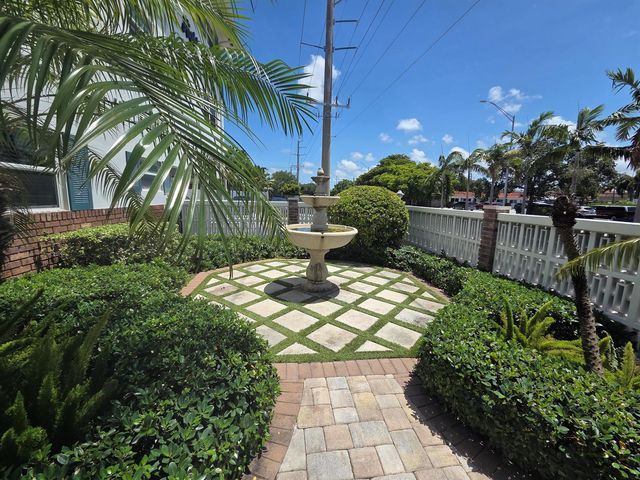 5630 NE 18th Avenue 204, Fort Lauderdale, FL 33334