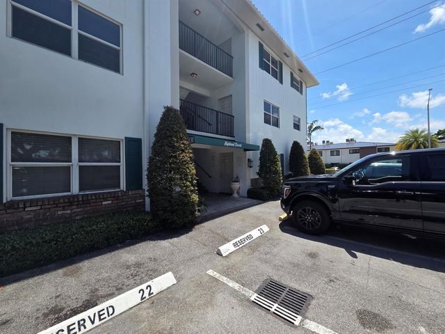 5630 NE 18th Avenue 204, Fort Lauderdale, FL 33334