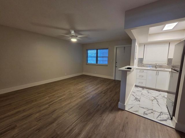 5630 NE 18th Avenue 204, Fort Lauderdale, FL 33334