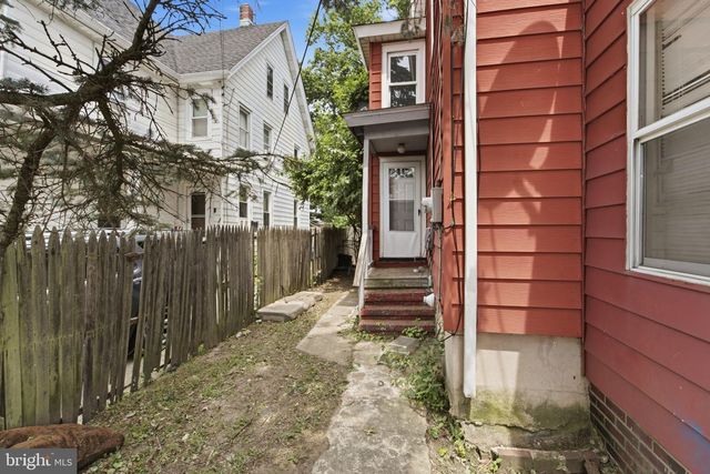 93 W PITMAN ST, Penns Grove, NJ 08069