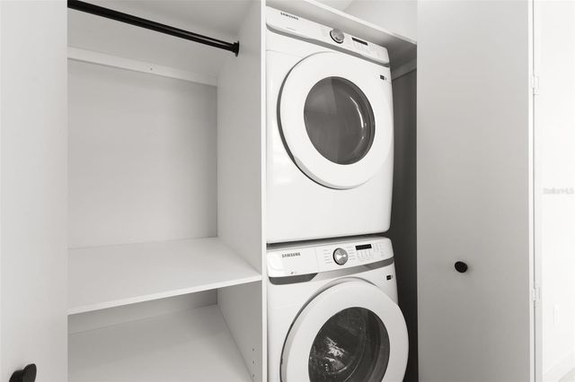 2211 16TH STREET N, St Petersburg, FL 33704