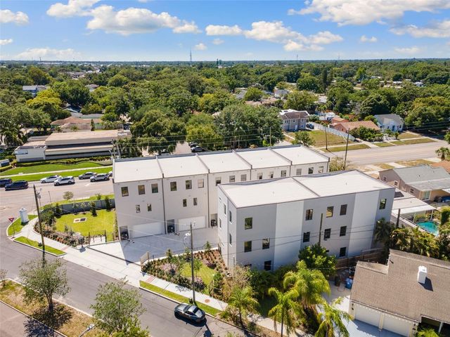 2211 16TH STREET N, St Petersburg, FL 33704