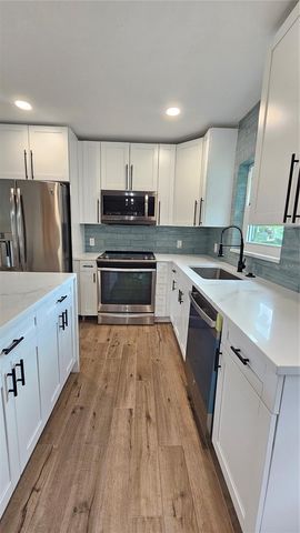 1806 E LINDA STREET, Plant City, FL 33563