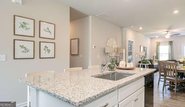 104 Cottage Court 13B, Thomaston, GA 30286