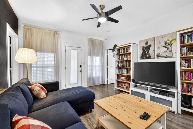 4205 N 15TH STREET, Tampa, FL 33610