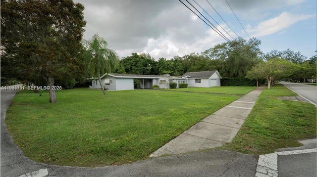 8045 SW 128th Street, Pinecrest, FL 33156