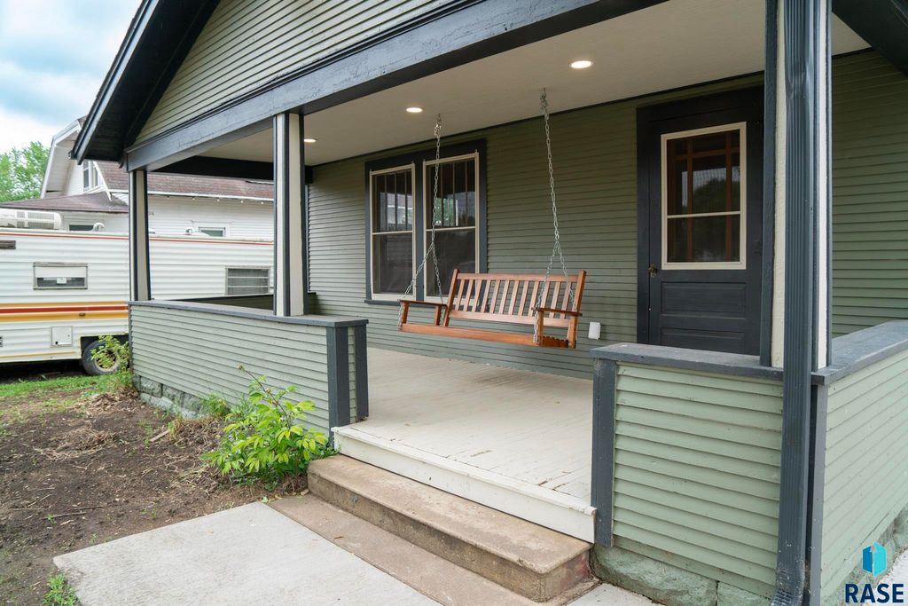 26007 482nd Ave, Corson, SD 57005