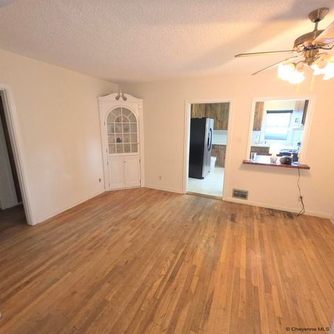 2533 DEMING BLVD, Cheyenne, WY 82001