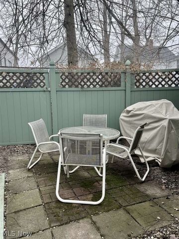 1478 Maile Avenue, Lakewood, OH 44107