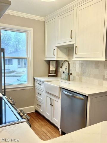 1478 Maile Avenue, Lakewood, OH 44107