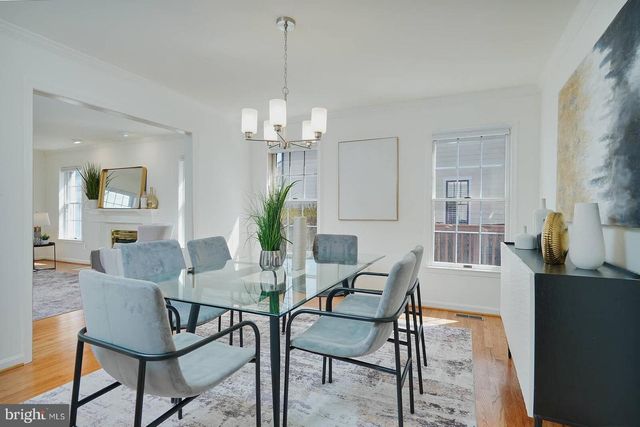 2016 N GREENBRIER ST, Arlington, VA 22205