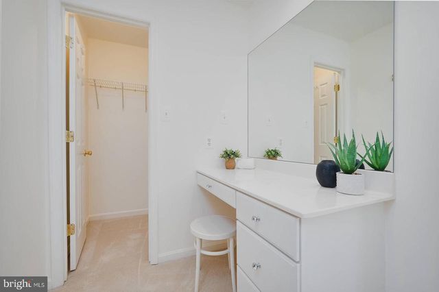 2016 N GREENBRIER ST, Arlington, VA 22205