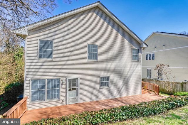 2016 N GREENBRIER ST, Arlington, VA 22205