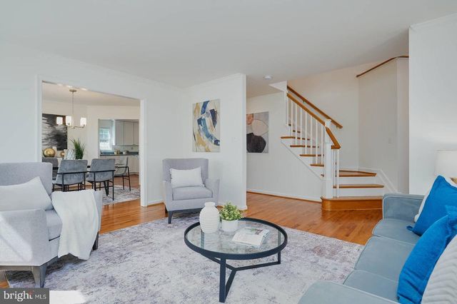 2016 N GREENBRIER ST, Arlington, VA 22205