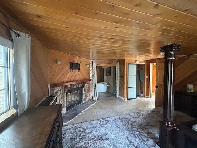 716 Barret, Big Bear City, CA 92314