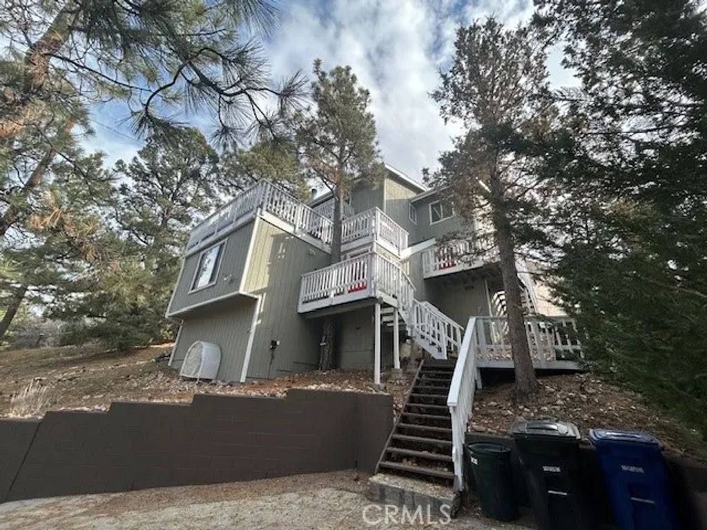 716 Barret, Big Bear City, CA 92314