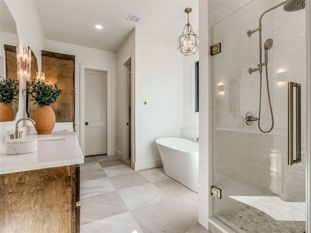 125 Heritage Lane, Stigler, OK 74462