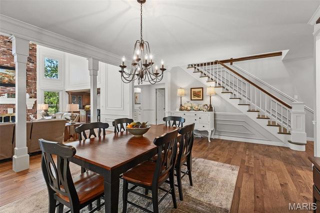 710 Willow Spring Hill Court, Town And Country, MO 63017