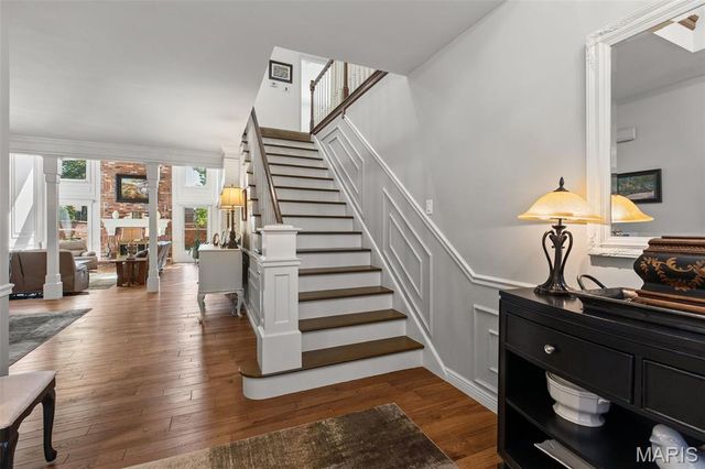 710 Willow Spring Hill Court, Town And Country, MO 63017